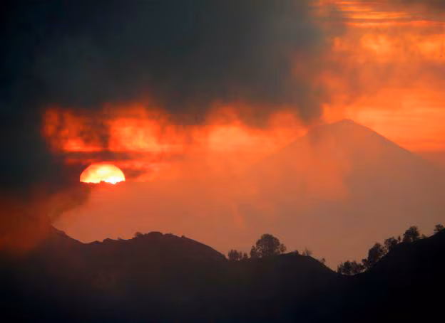 Ascent of Mount Agung